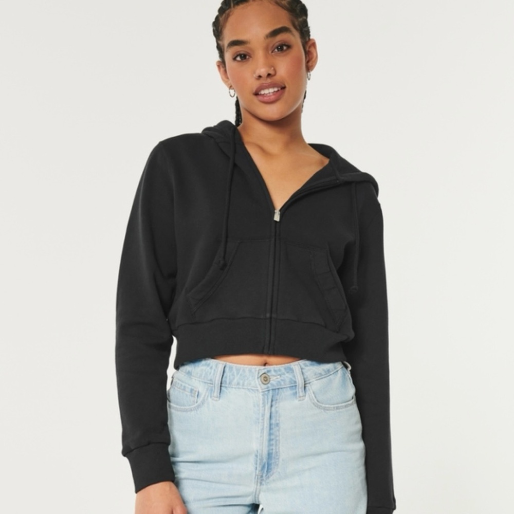 Hollister Feel Good Mini Zip-Up Hoodie Cropped Black XS